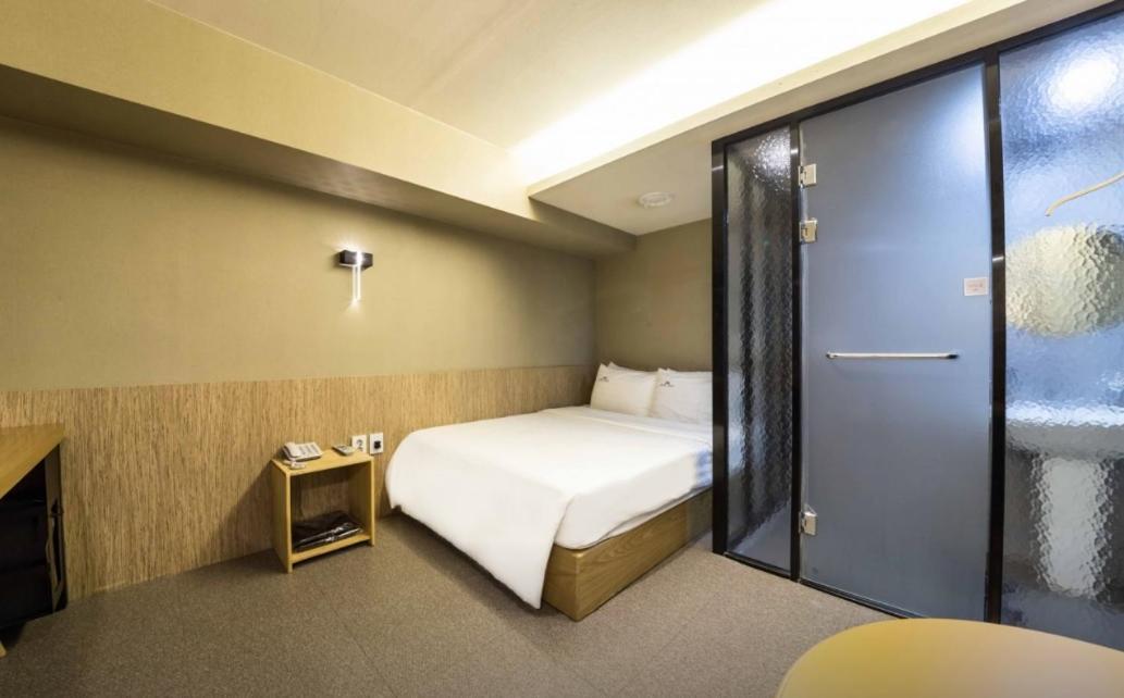 Hotel Daisy Seul Zewnętrze zdjęcie