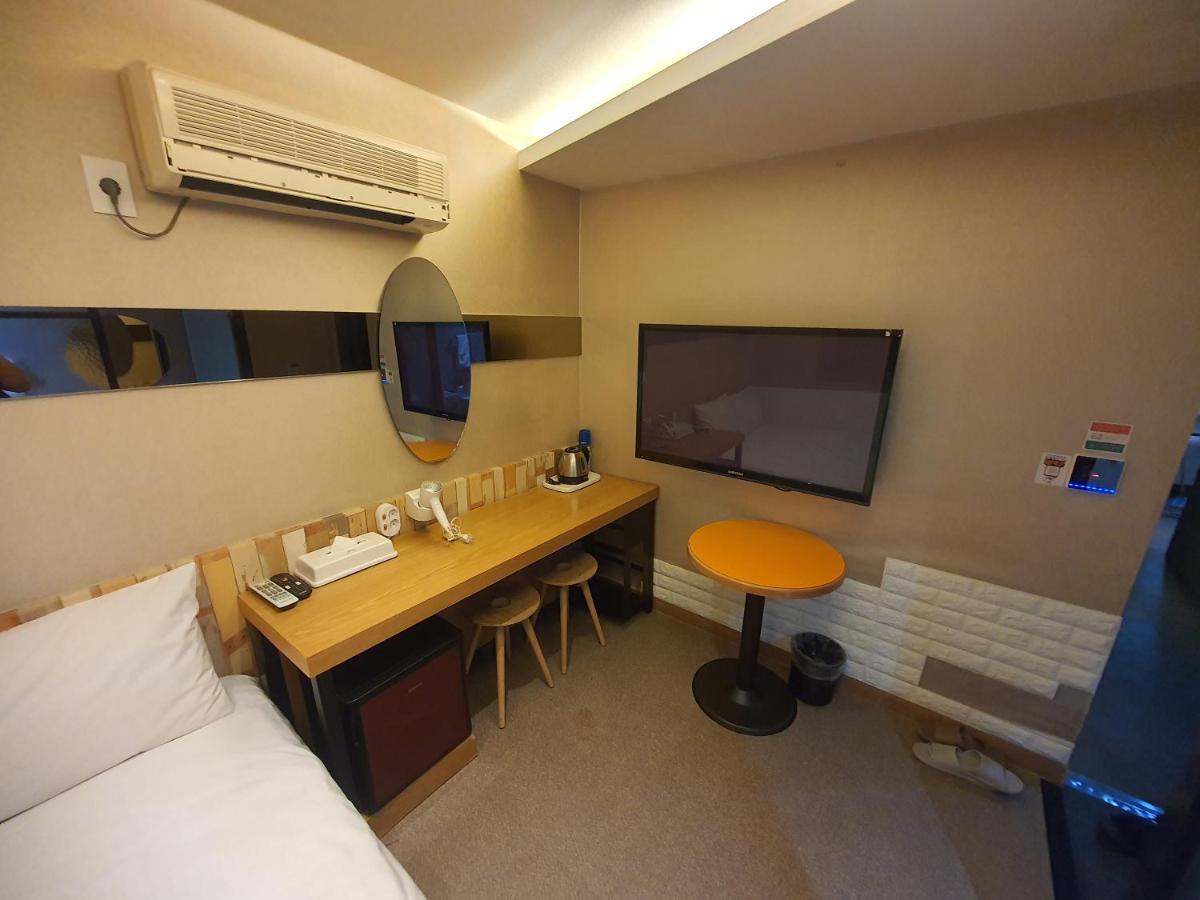 Hotel Daisy Seul Zewnętrze zdjęcie